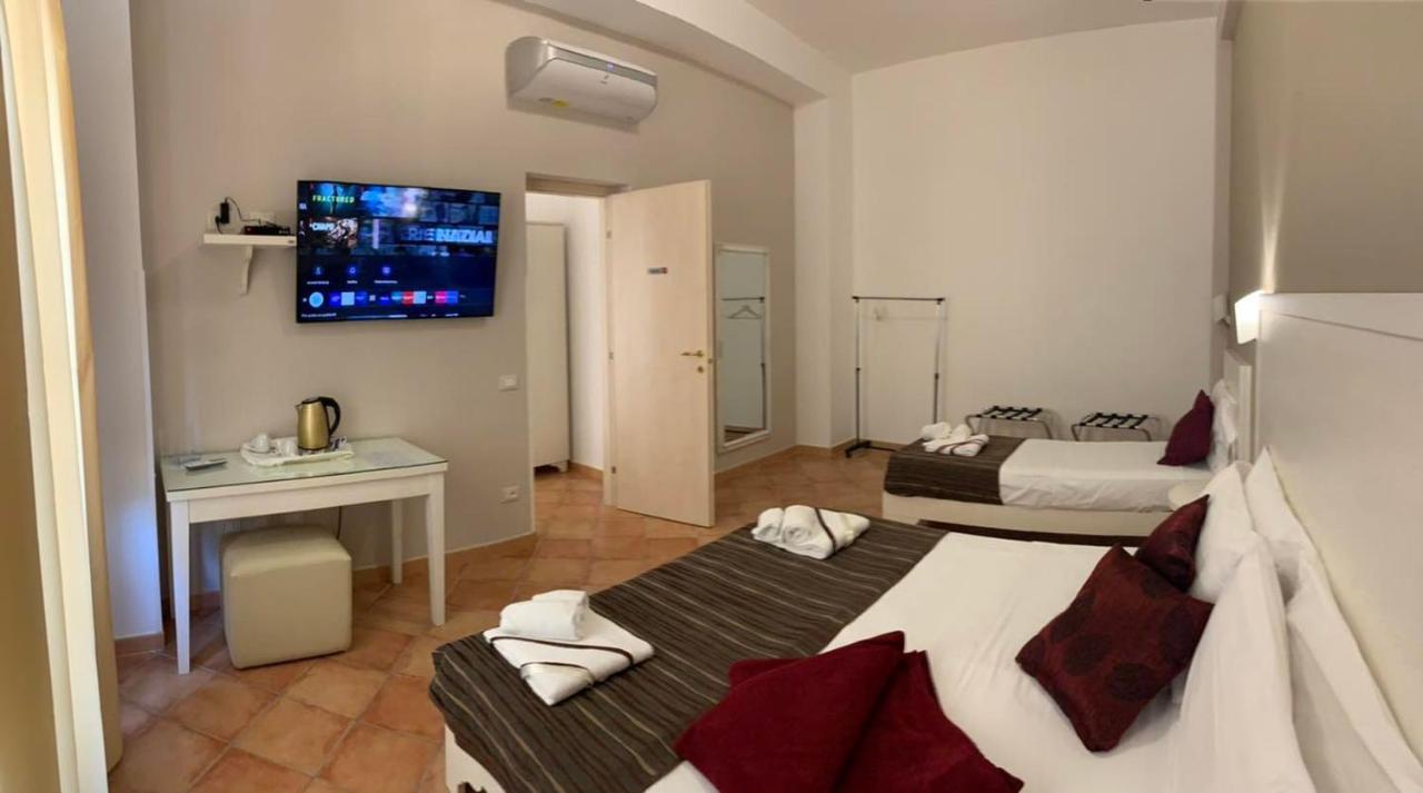 Badia Rooms & Breakfast กัสเตลลัมมาเร เดล โกลโฟ ภายนอก รูปภาพ