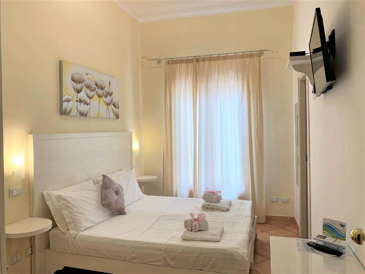 Badia Rooms & Breakfast กัสเตลลัมมาเร เดล โกลโฟ ภายนอก รูปภาพ