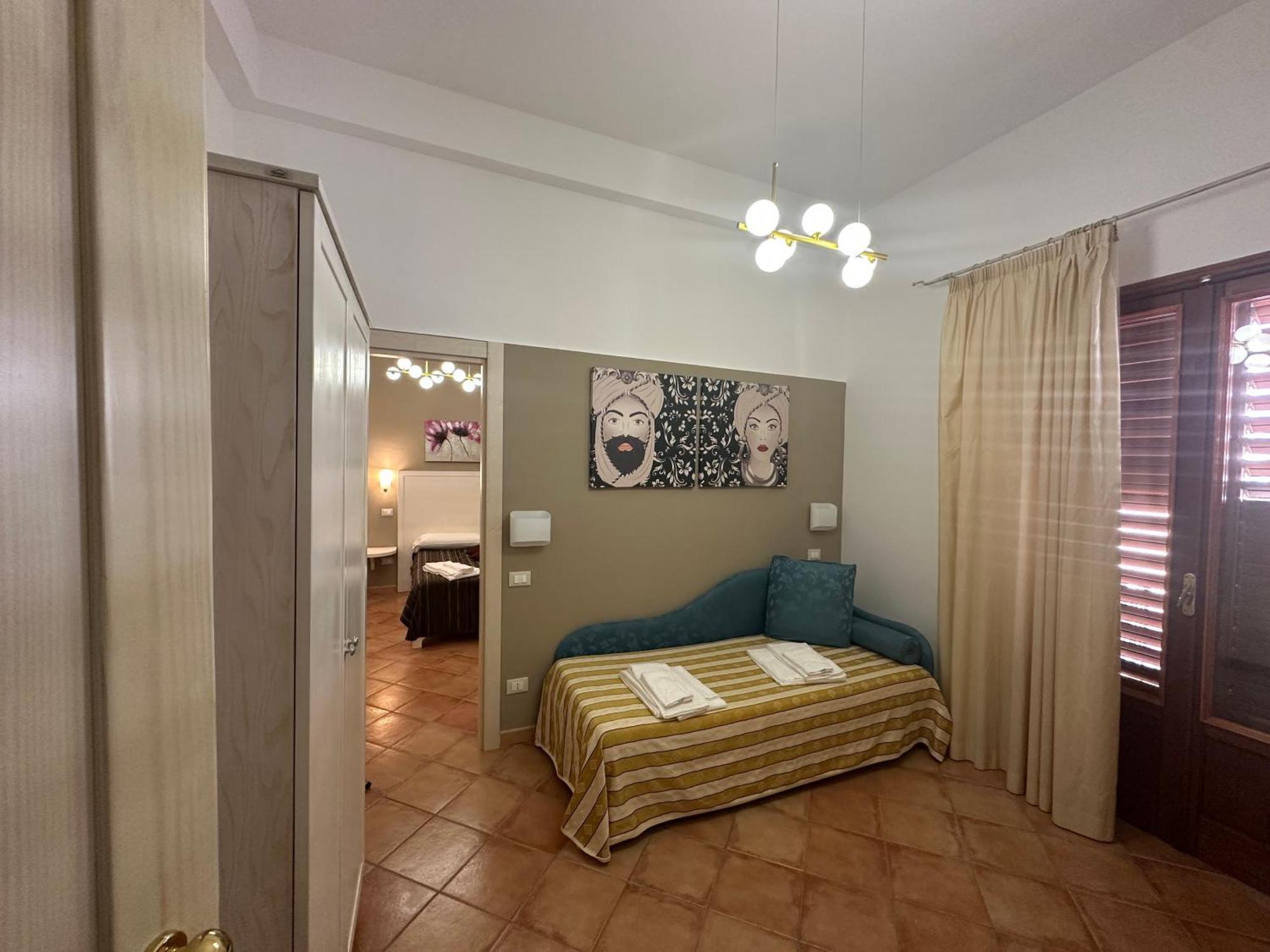 Badia Rooms & Breakfast กัสเตลลัมมาเร เดล โกลโฟ ภายนอก รูปภาพ